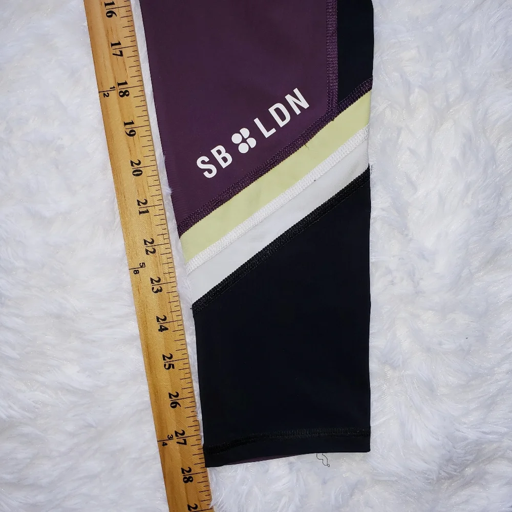 Sweaty Betty The Zero Gravity Leggings Medium Activewear Yoga Fitness Gym